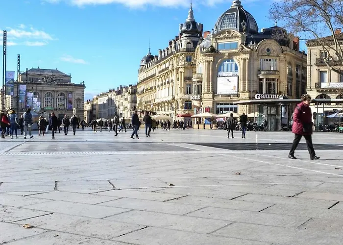 La Loge, Centre-ville