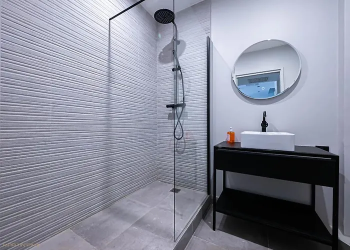 La Loge, Centre-ville *